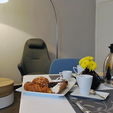 Casasicilia Carlo V Hotel ปาแลร์โม ภายนอก รูปภาพ